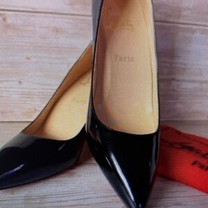 a new day Black Patent Leather Pumps